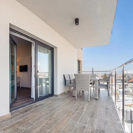 Apartament Pod Brzozami 5 Mórz *